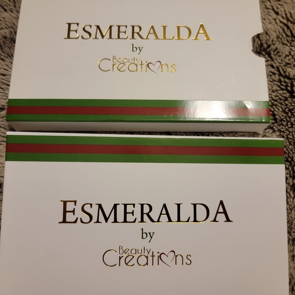 Makeup Bundle - Picture 2 of 9